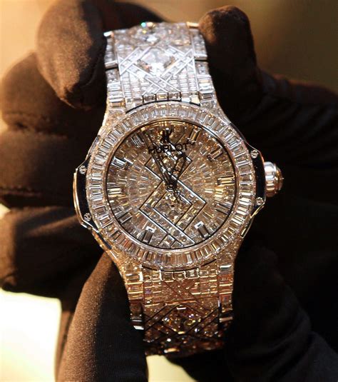 montre hublot la plus cher|hublot gmt.